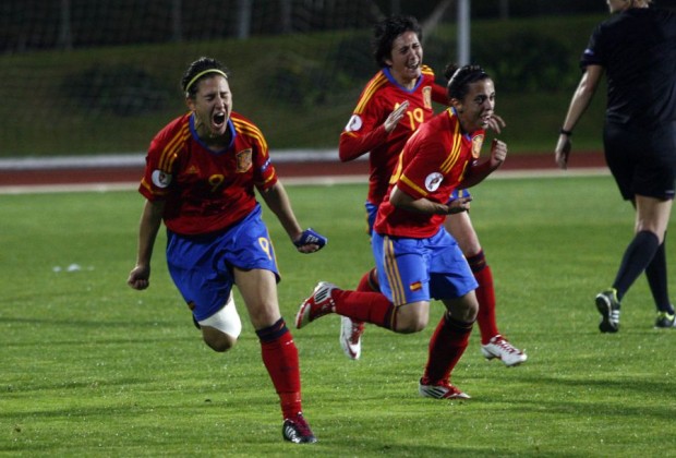 Vero Boquete celebrando el gol que clasificó a España para su segunda Eurocopa / Dani Sánchez- As.