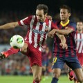 Juanfran y Neymar, en el el choque de Supercopa del pasado mes de agosto (Foto: www.as.com)