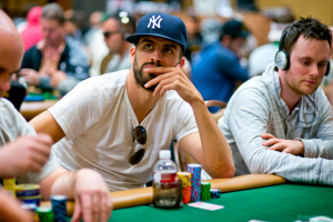 gerard-pique-poker