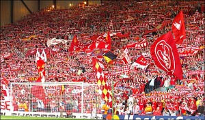 The Kop en partido Champions (www.liverpoolfc.com)