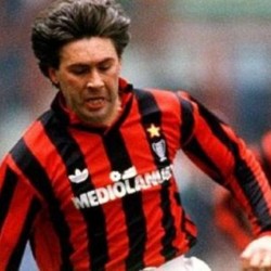 Ancelotti jugador Milán