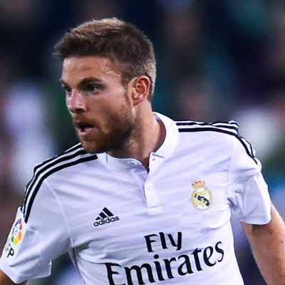 Illarramendi disputando un partido